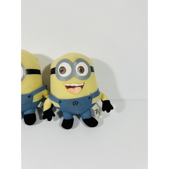 Despicable Me Original Minions Stuart & Dave Plush Stuffed Kids Toys 6.5” Each - Picture 3 of 8